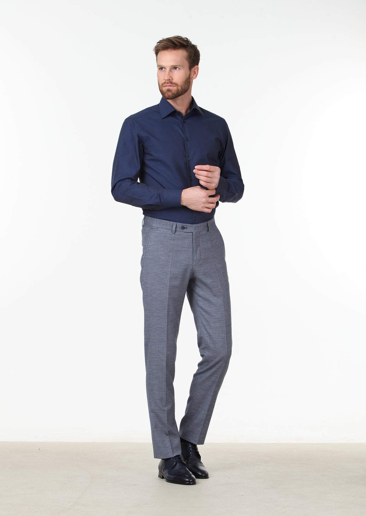 Lacivert Düz Slim Fit Uzun Dokuma Klasik Pamuk Karışımlı Gömlek
