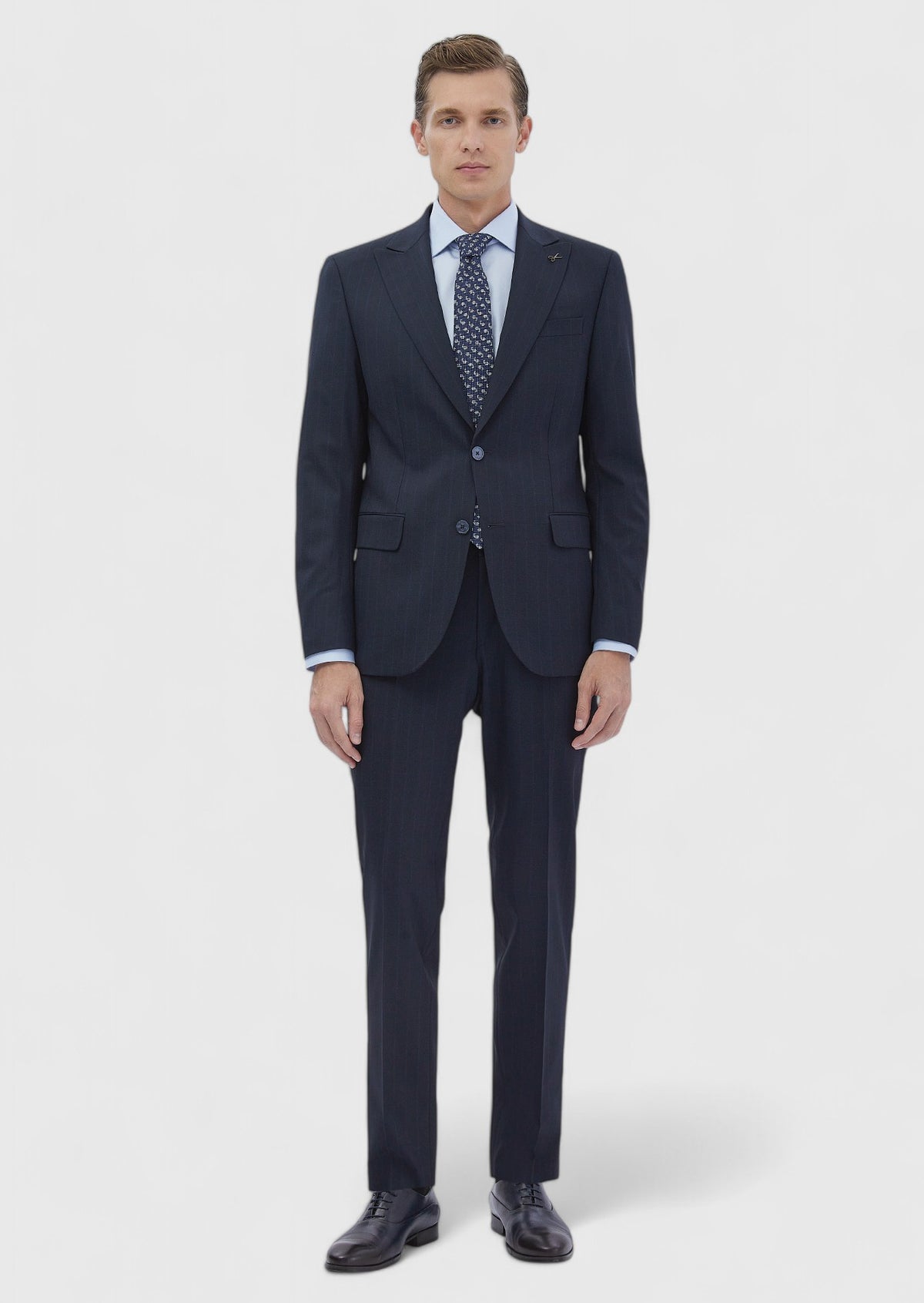 Lacivert Çizgili Modern Fit Yün Karışımlı Takım Elbise