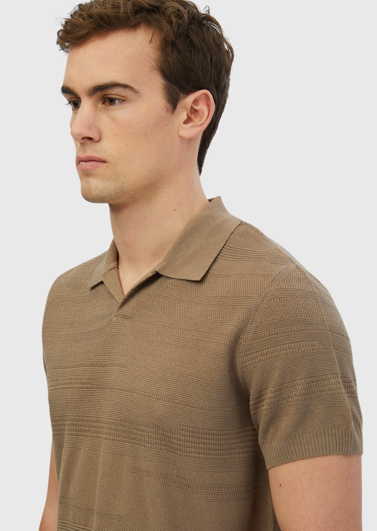 Vizon Polo Yaka Jakarlı Keten Karışımlı Triko