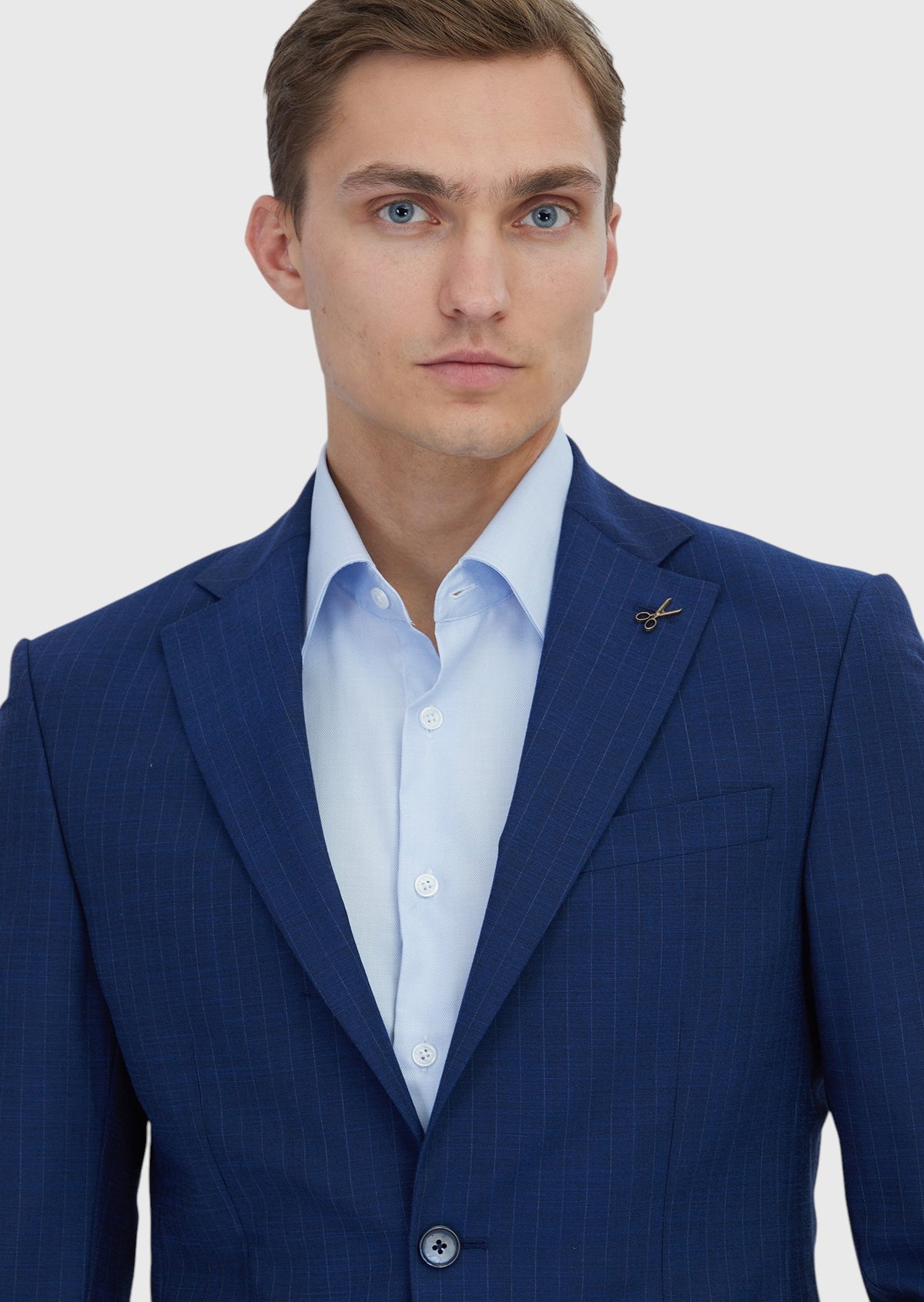Açık İndigo Çizgili Modern Fit Yün Karışımlı Takım Elbise