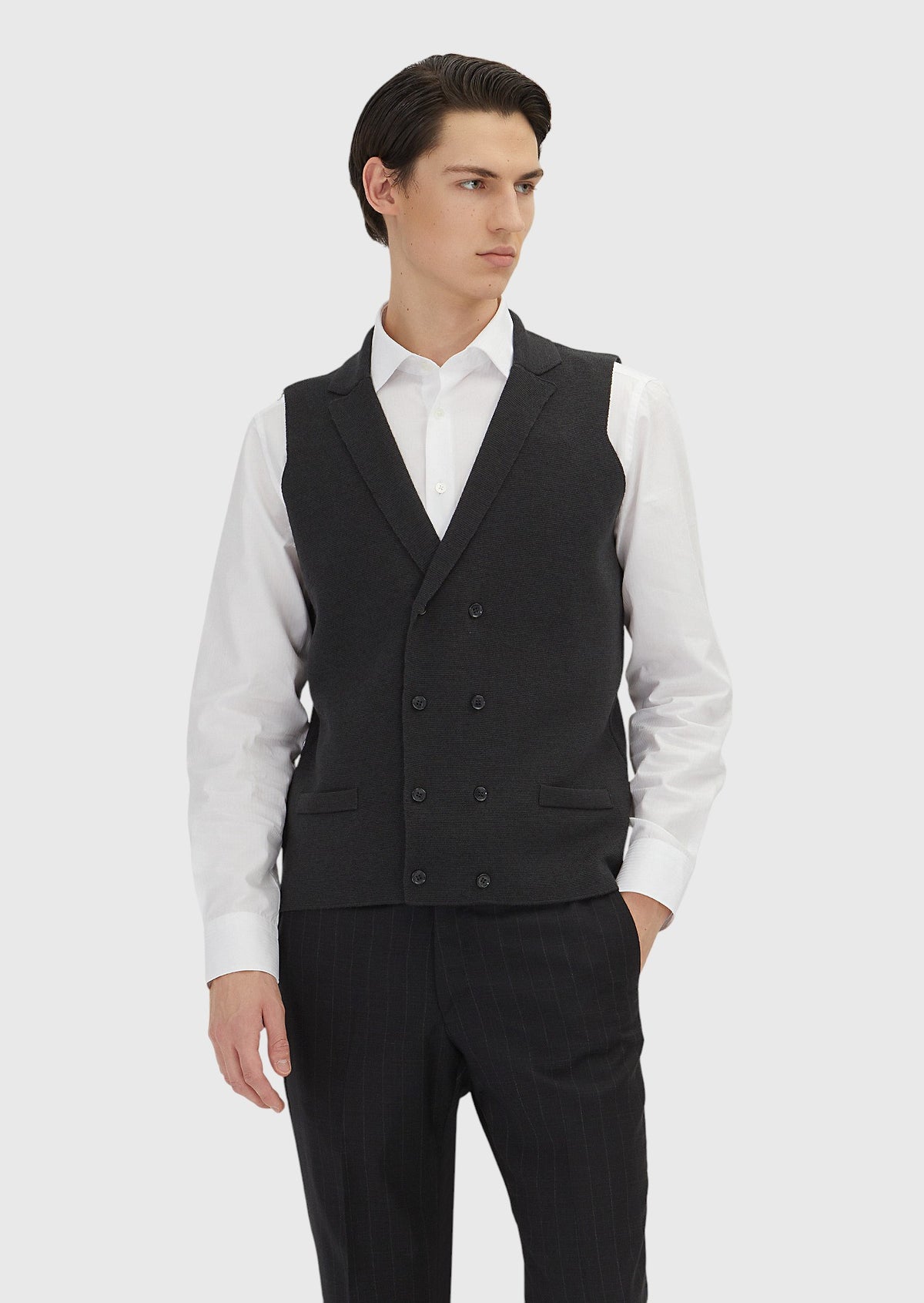 Antrasit Regular Fit Kelebek Yaka Casual Örme Triko Yelek