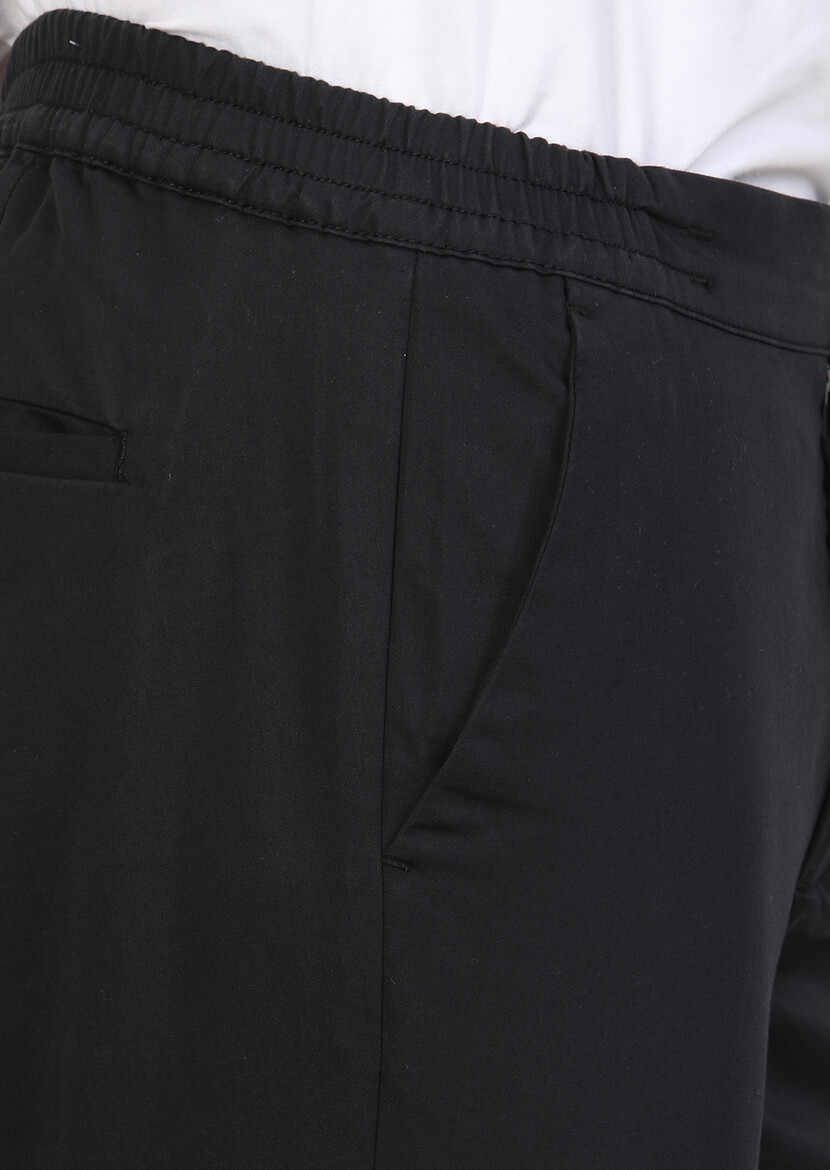 Siyah Düz Dokuma Jogging Fit Casual Pamuk Karışımlı Pantolon - Thumbnail