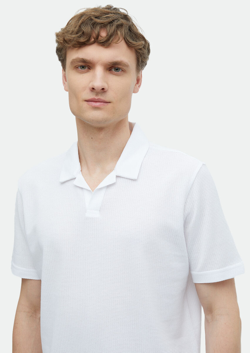 Beyaz Jakarlı Polo Yaka %100 Pamuk T-Shirt