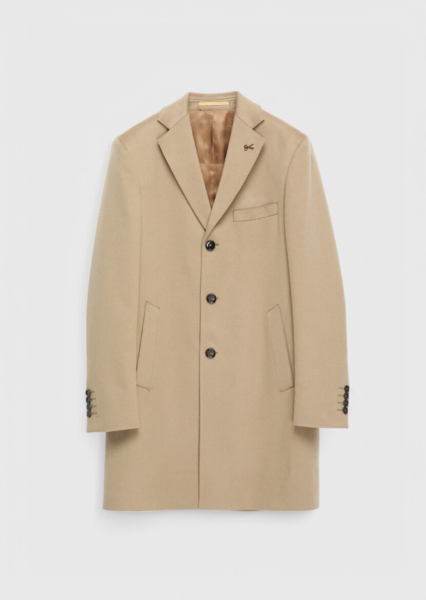 Buff Regular Fit Butterfly Collar Classical Weaving Overcoat - RAMSEY