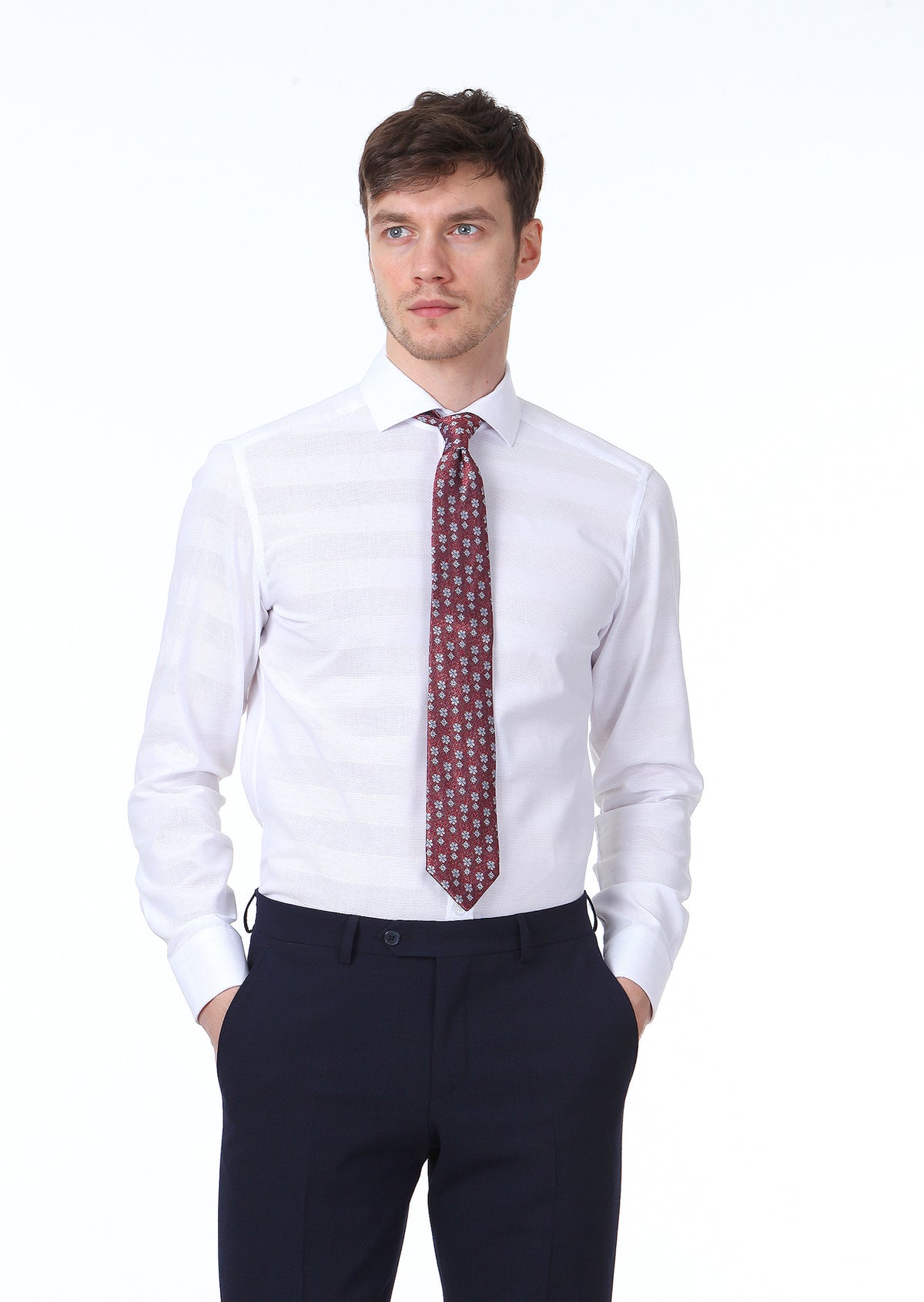 Beyaz Desenli Slim Fit Uzun Dokuma Klasik %100 Pamuk Gömlek