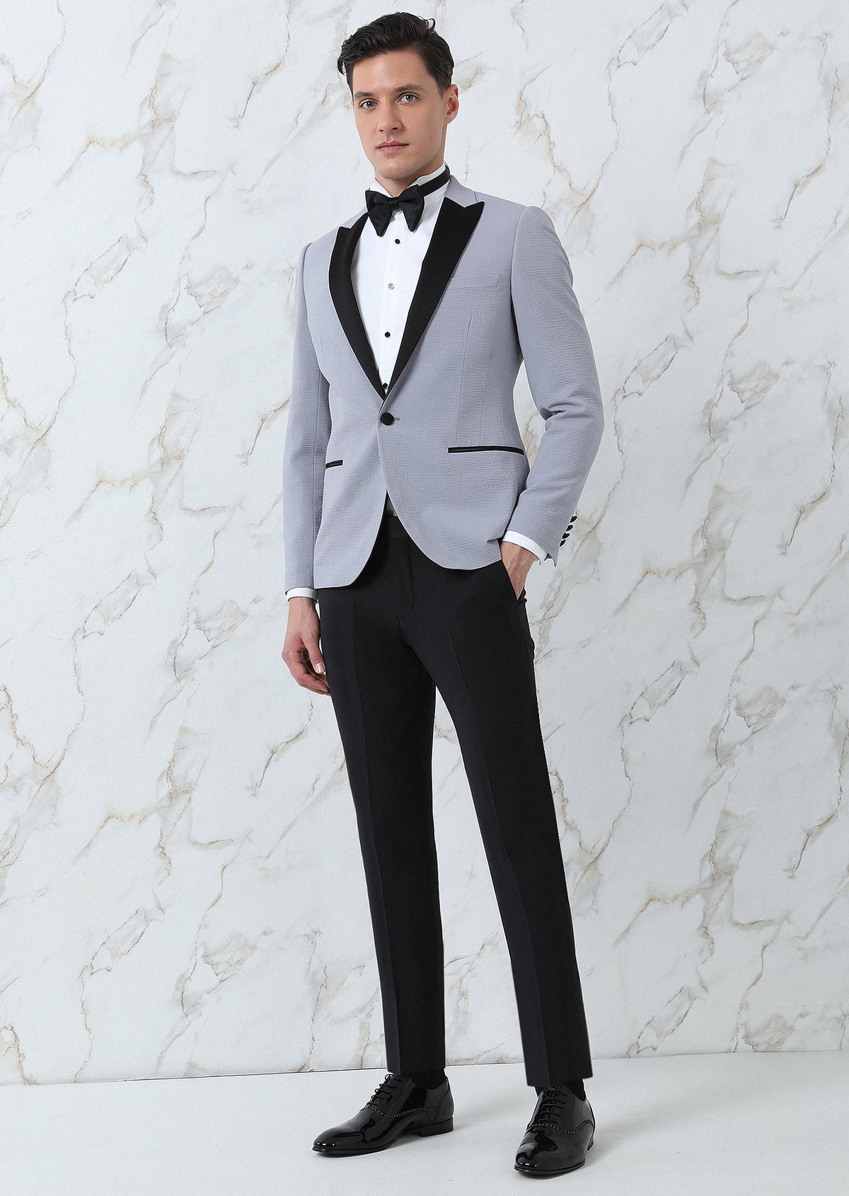 Gri Düz Fashion Slim Fit Kruvaze Yaka Dokuma Smokin Takım Elbise