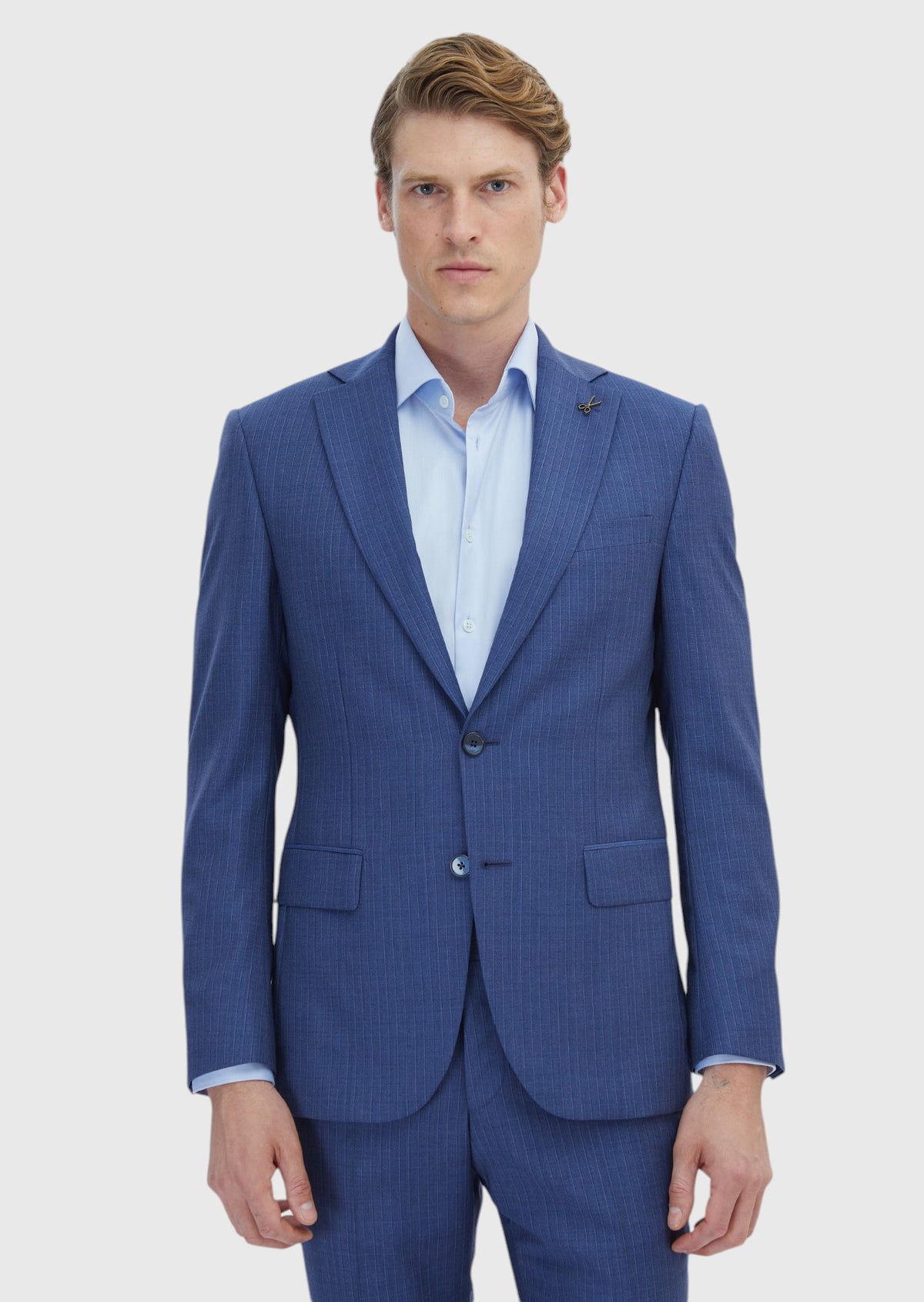 Mavi Çizgili Modern Fit %100 Yün Takım Elbise