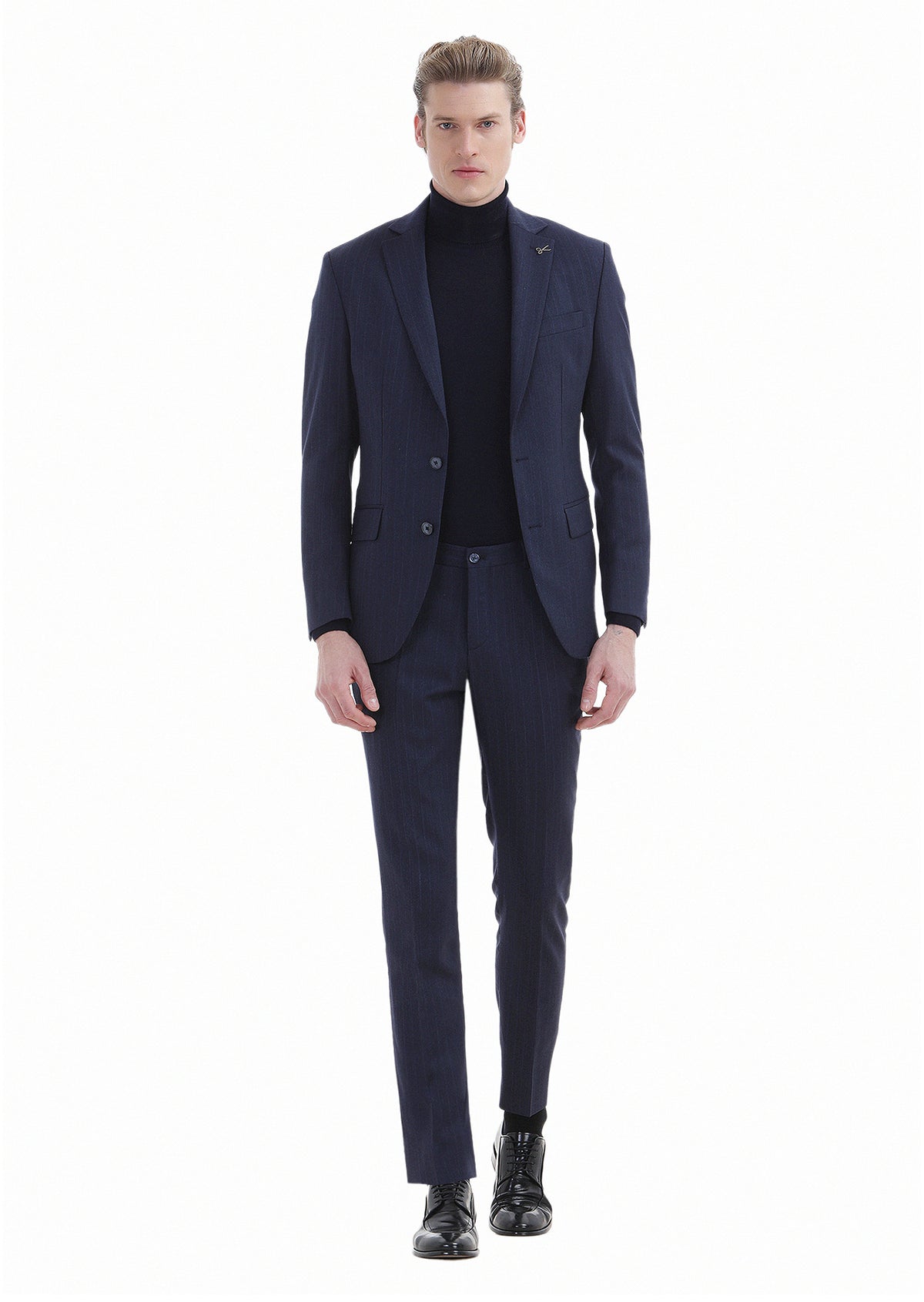 Lacivert Çizgili Modern Fit Yün Karışımlı Takım Elbise