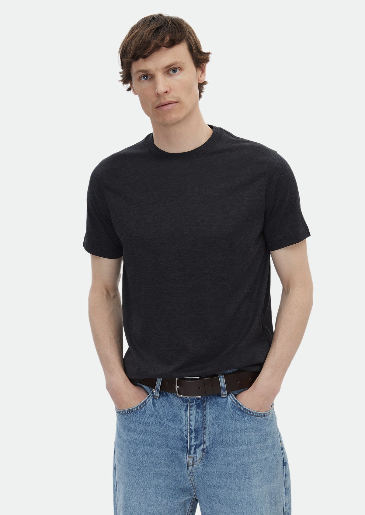 Antrasit Düz Bisiklet Yaka İpek Karışımlı T-Shirt