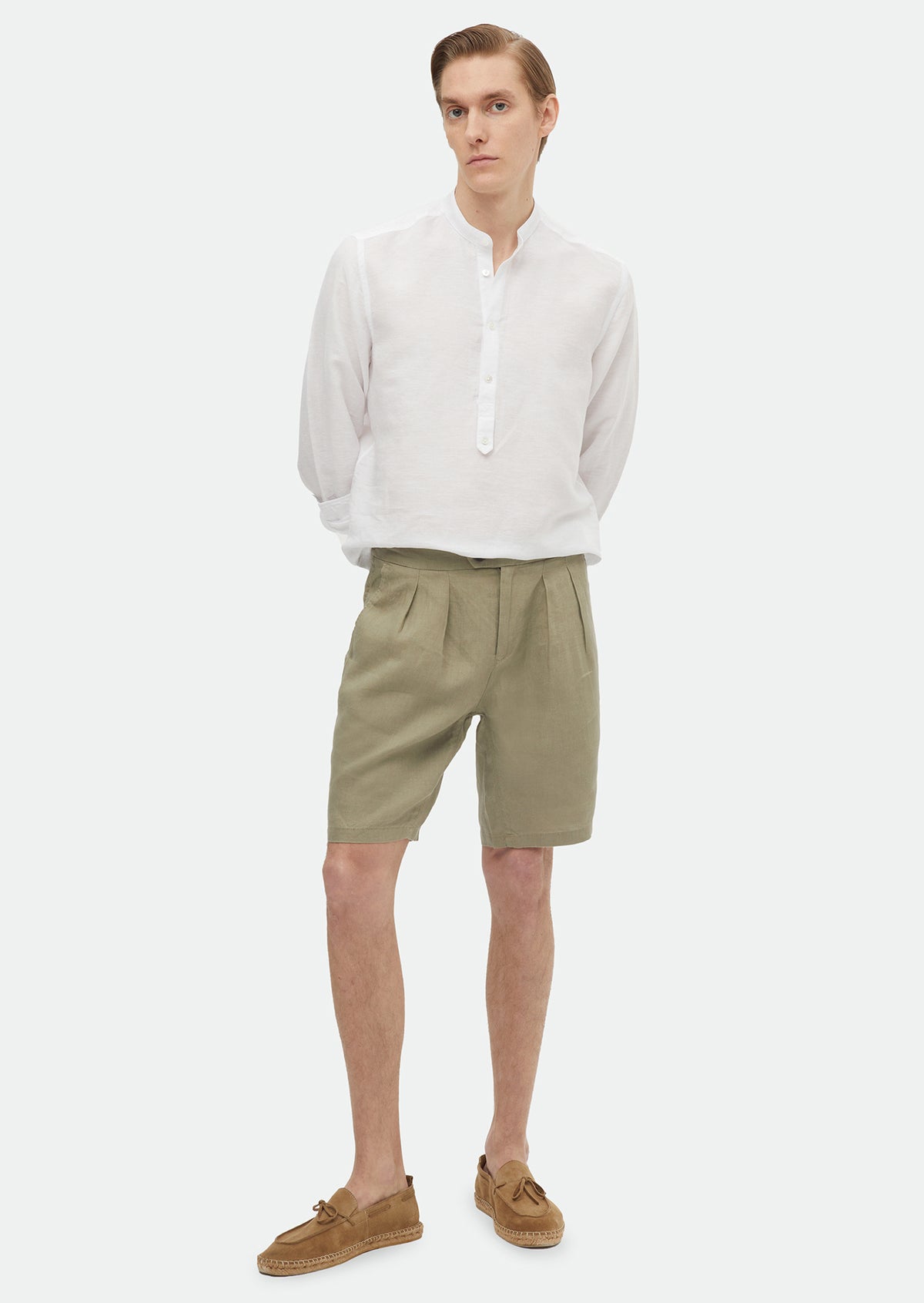 Açık Yeşil Düz Dokuma Carrot Fit Casual %100 Keten Bermuda