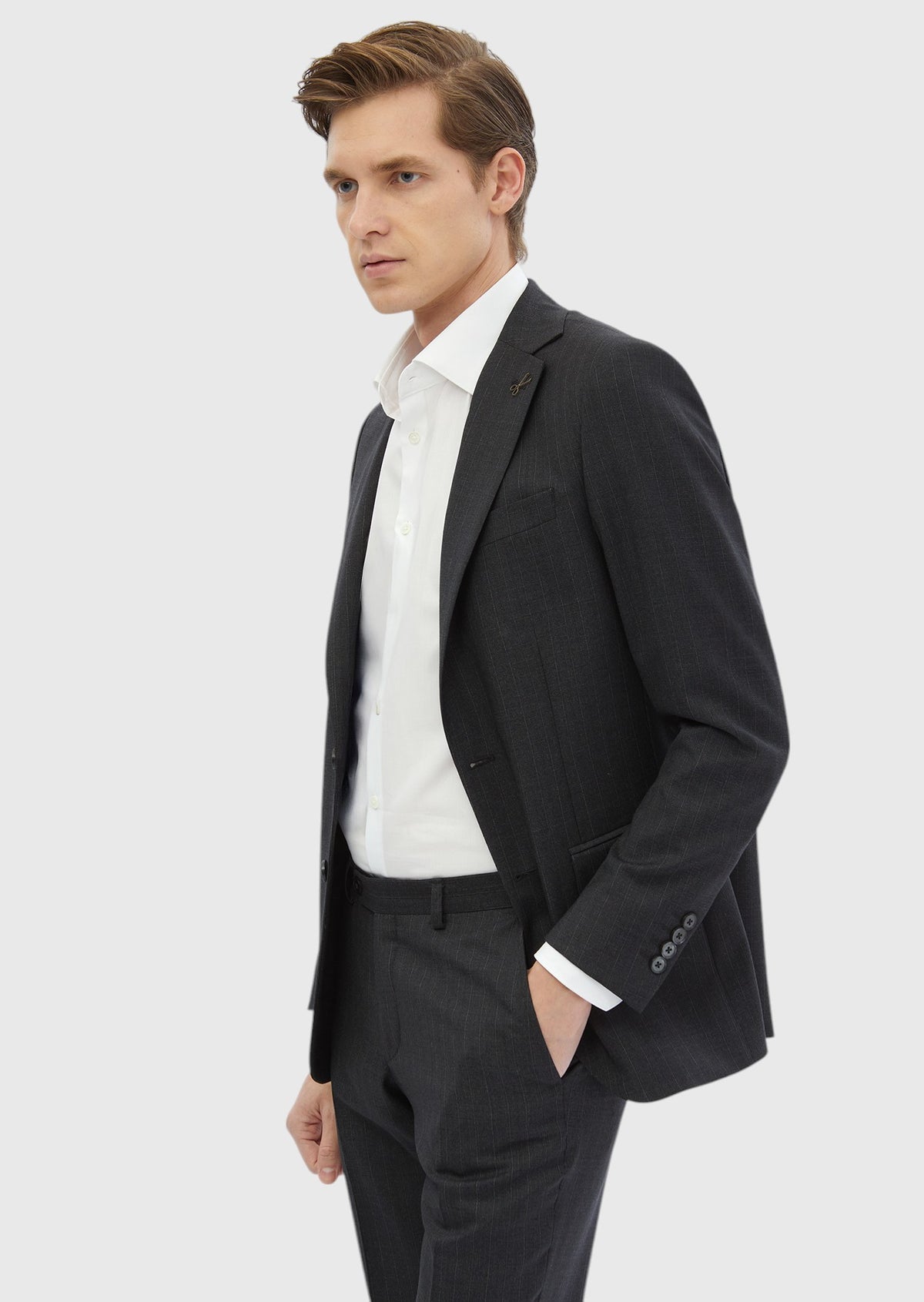 Antrasit Çizgili Modern Fit %100 Yün Takım Elbise