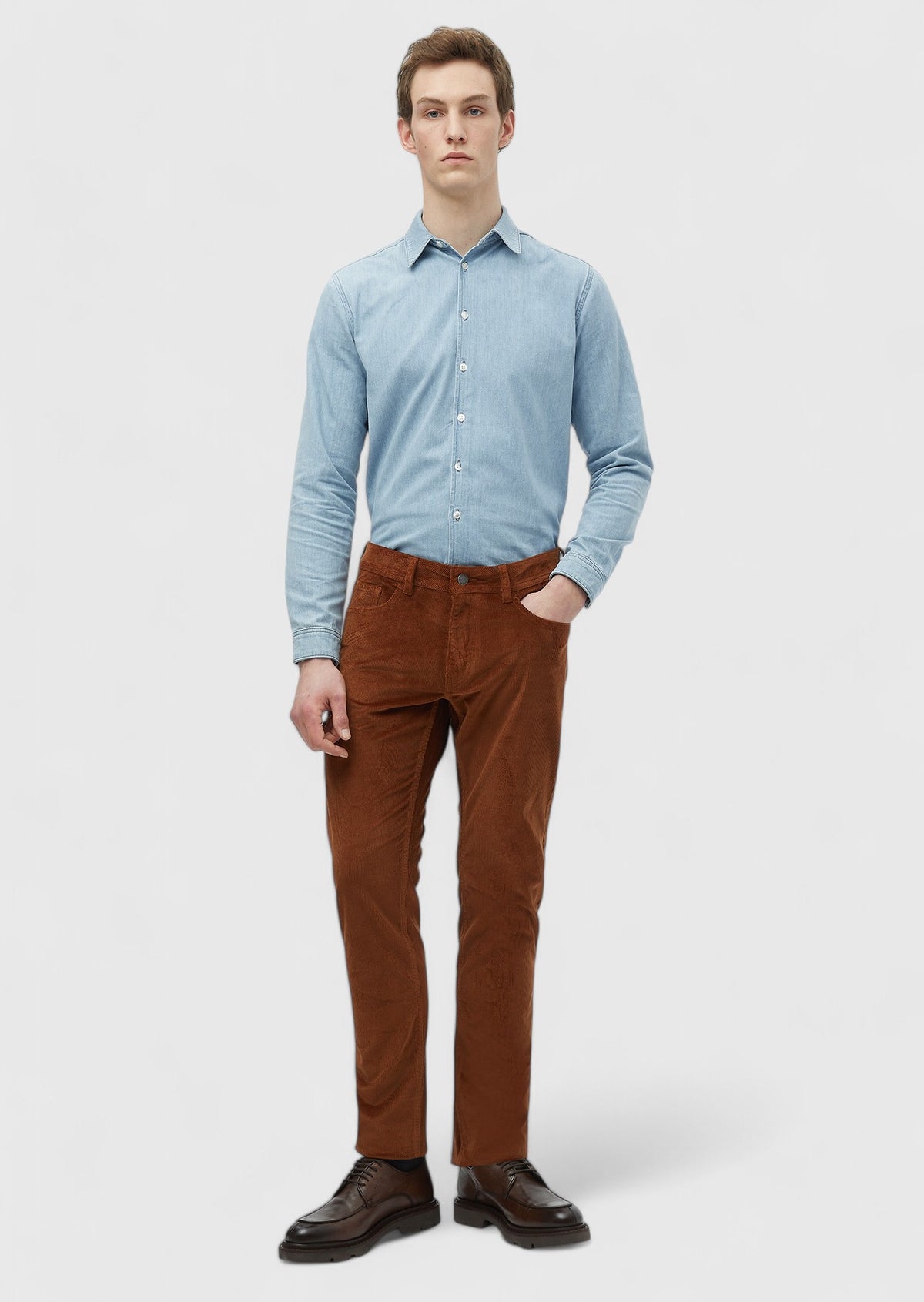 Buff Weaving Slim Fit Casual Cotton Blended Trousers