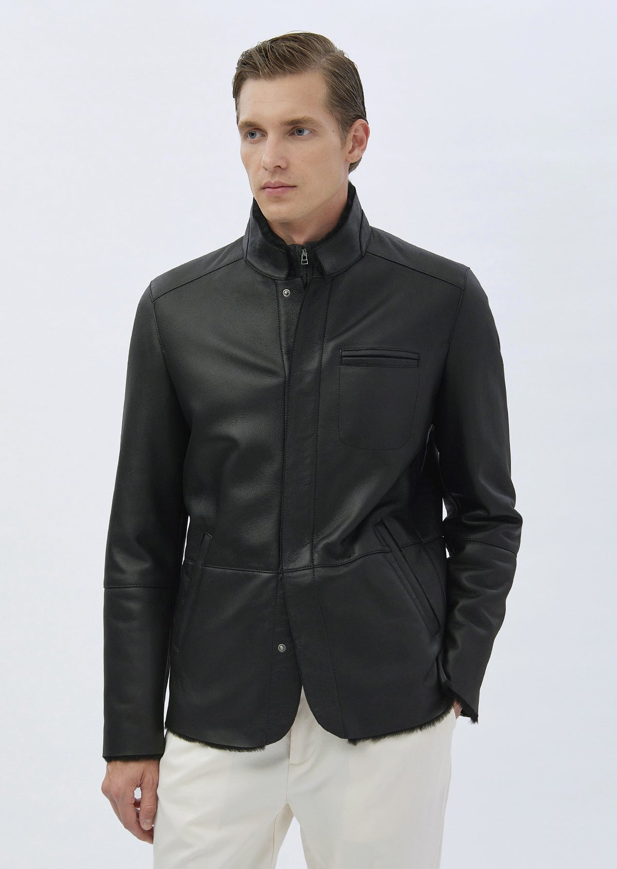 Siyah Regular Fit Dik Yaka Casual Kürk Deri Mont