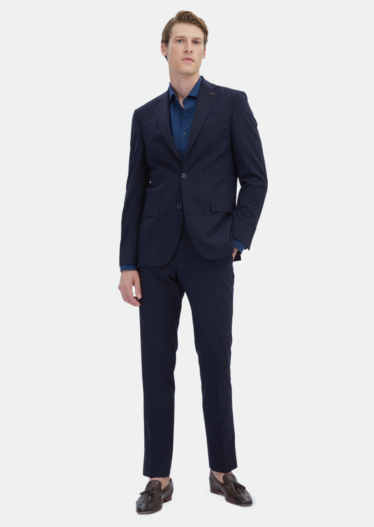 Lacivert Çizgili Modern Fit Yün Karışımlı Takım Elbise