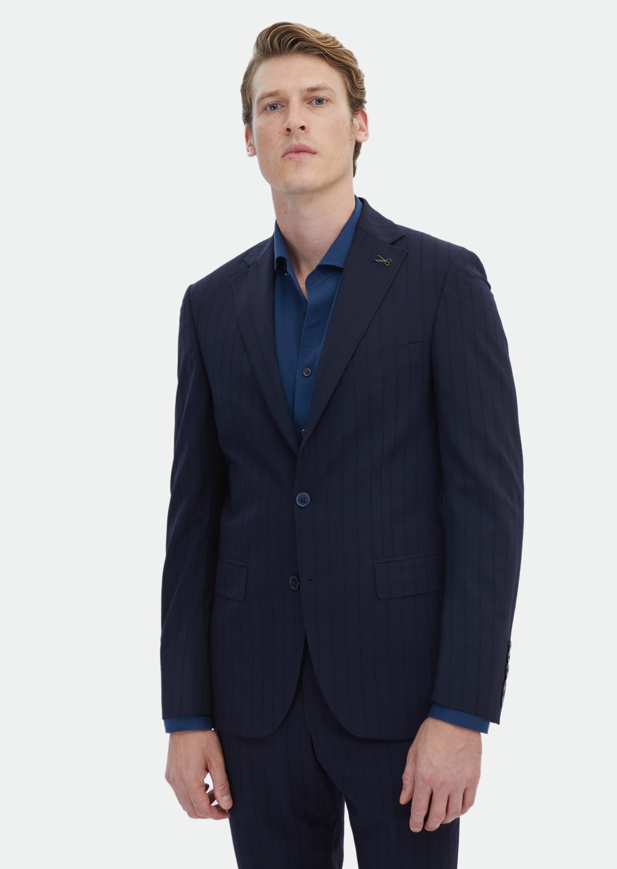 Lacivert Çizgili Modern Fit Yün Karışımlı Takım Elbise