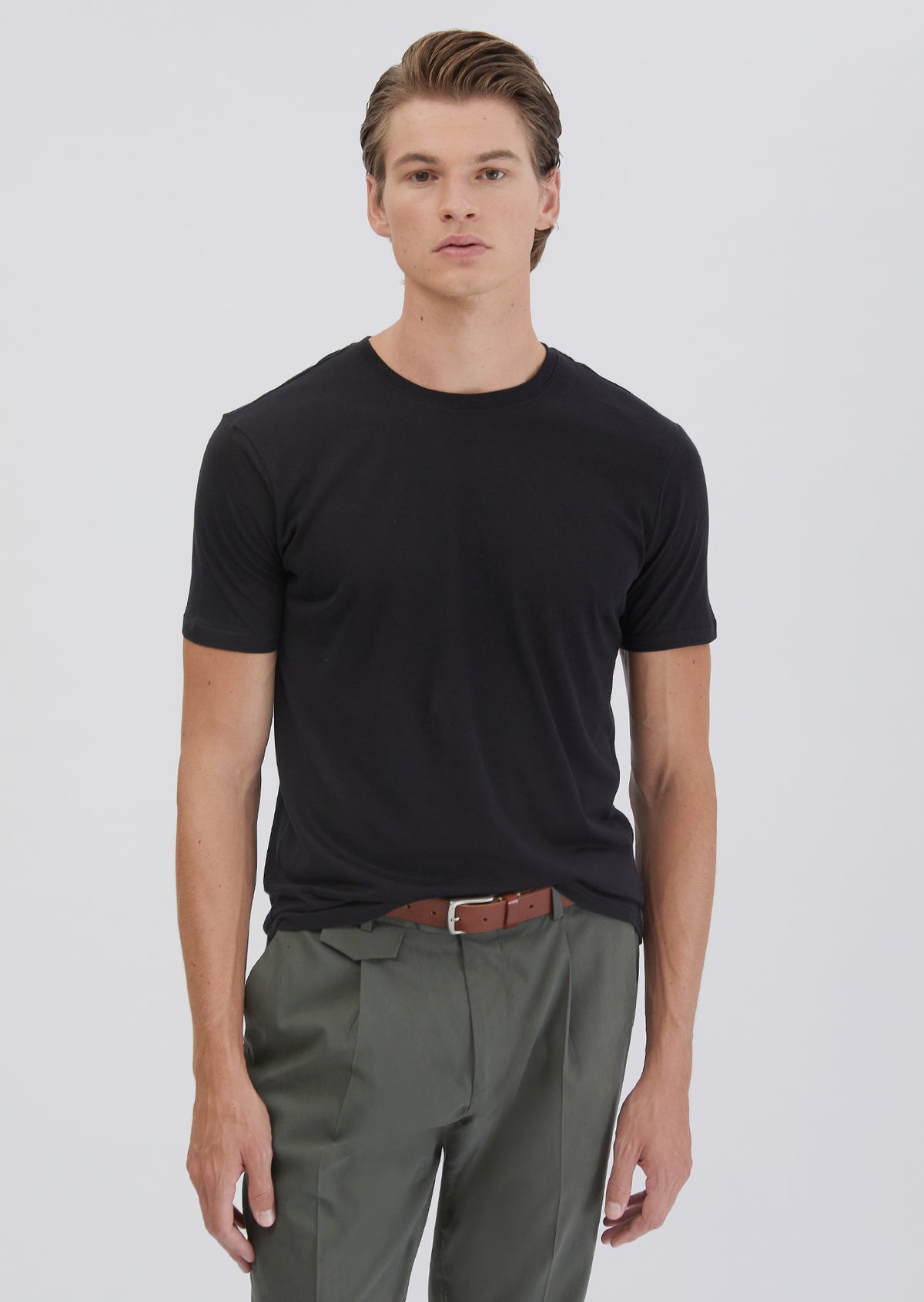 Siyah Düz Bisiklet Yaka T-Shirt