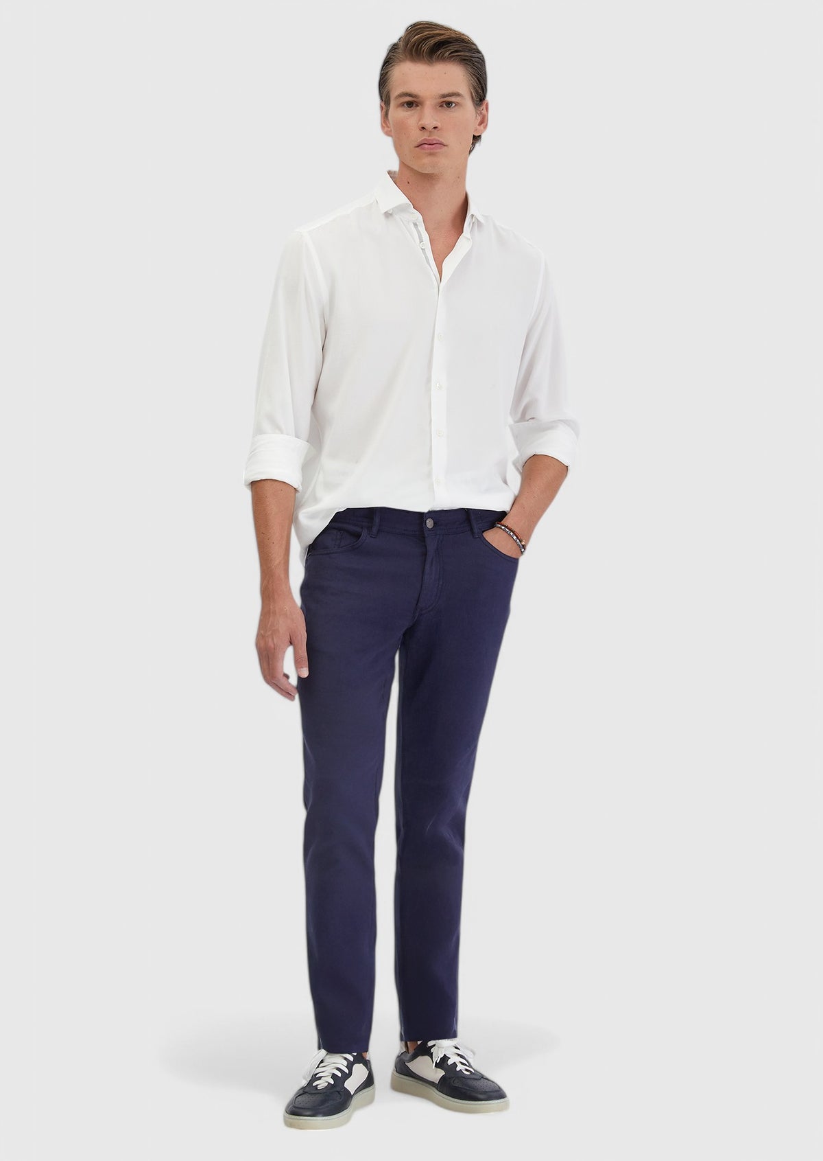 Beyaz Düz Casual Fit Uzun Dokuma Casual Gömlek