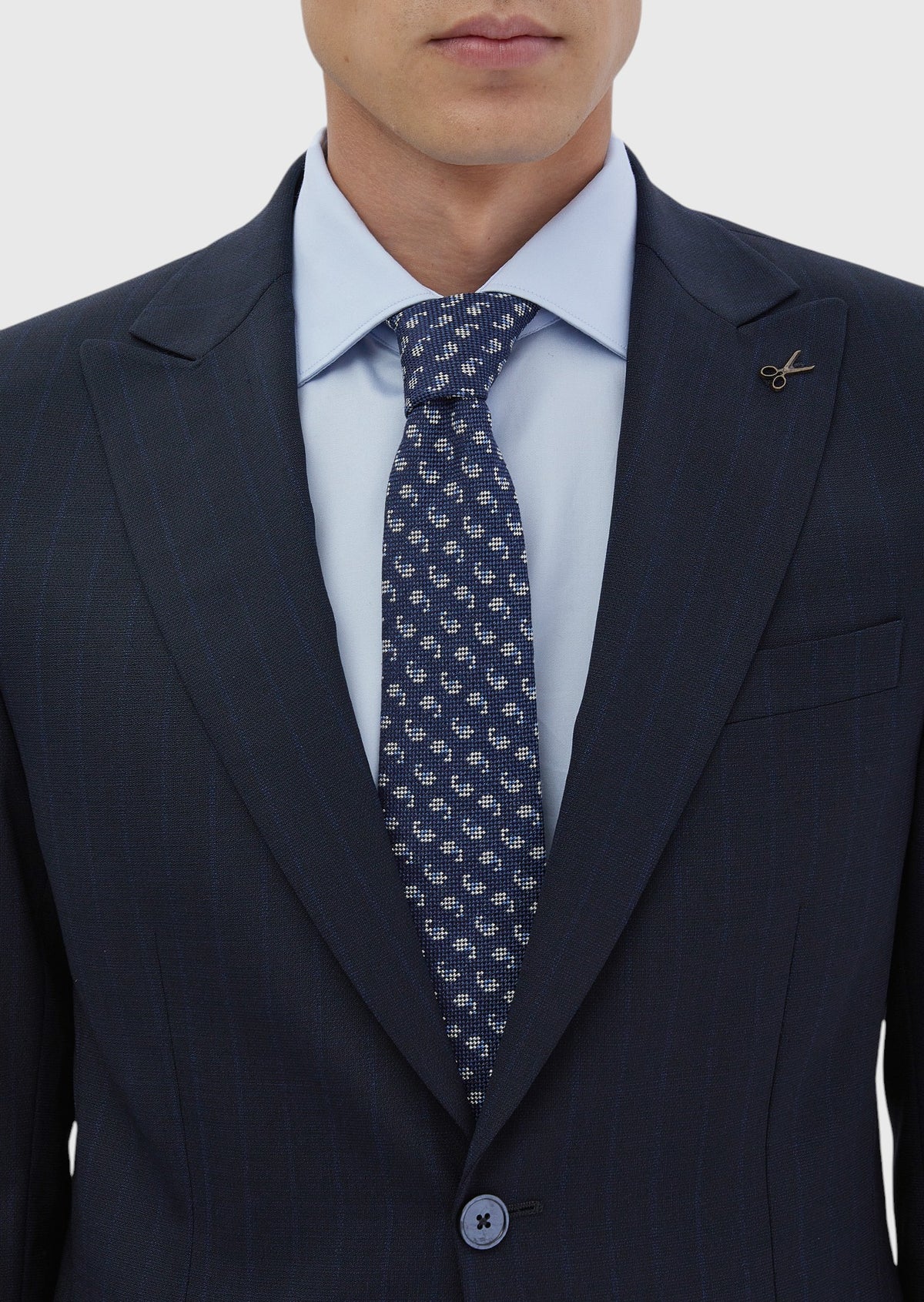 Lacivert Çizgili Modern Fit Yün Karışımlı Takım Elbise