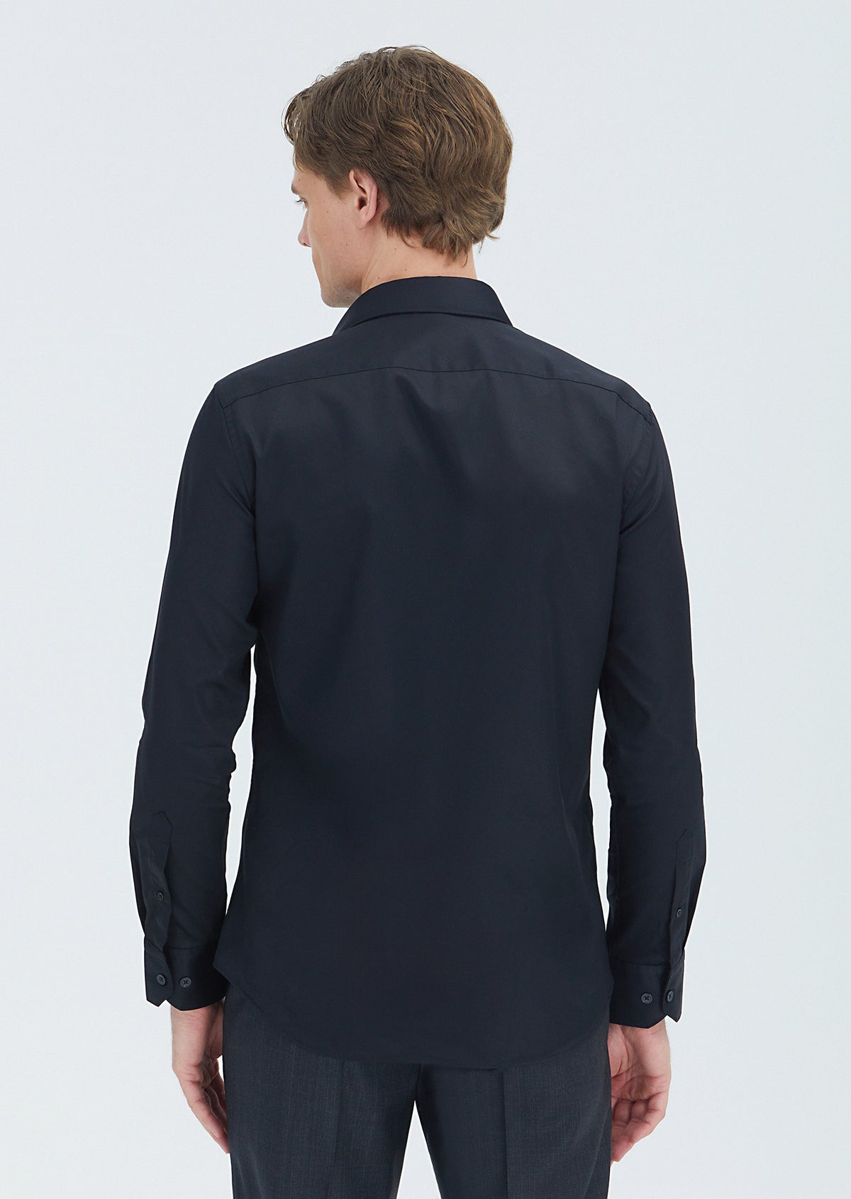 Siyah Düz Slim Fit Uzun Dokuma Klasik %100 Pamuk Gömlek