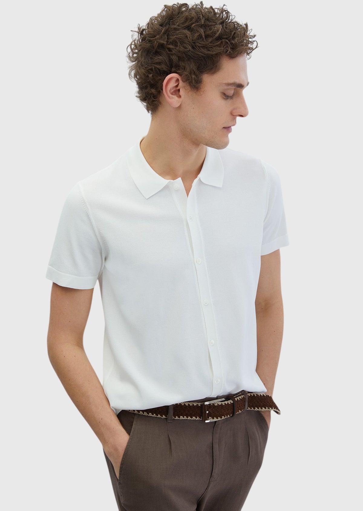 Ekru Polo Yaka Düz Örgü Hırka