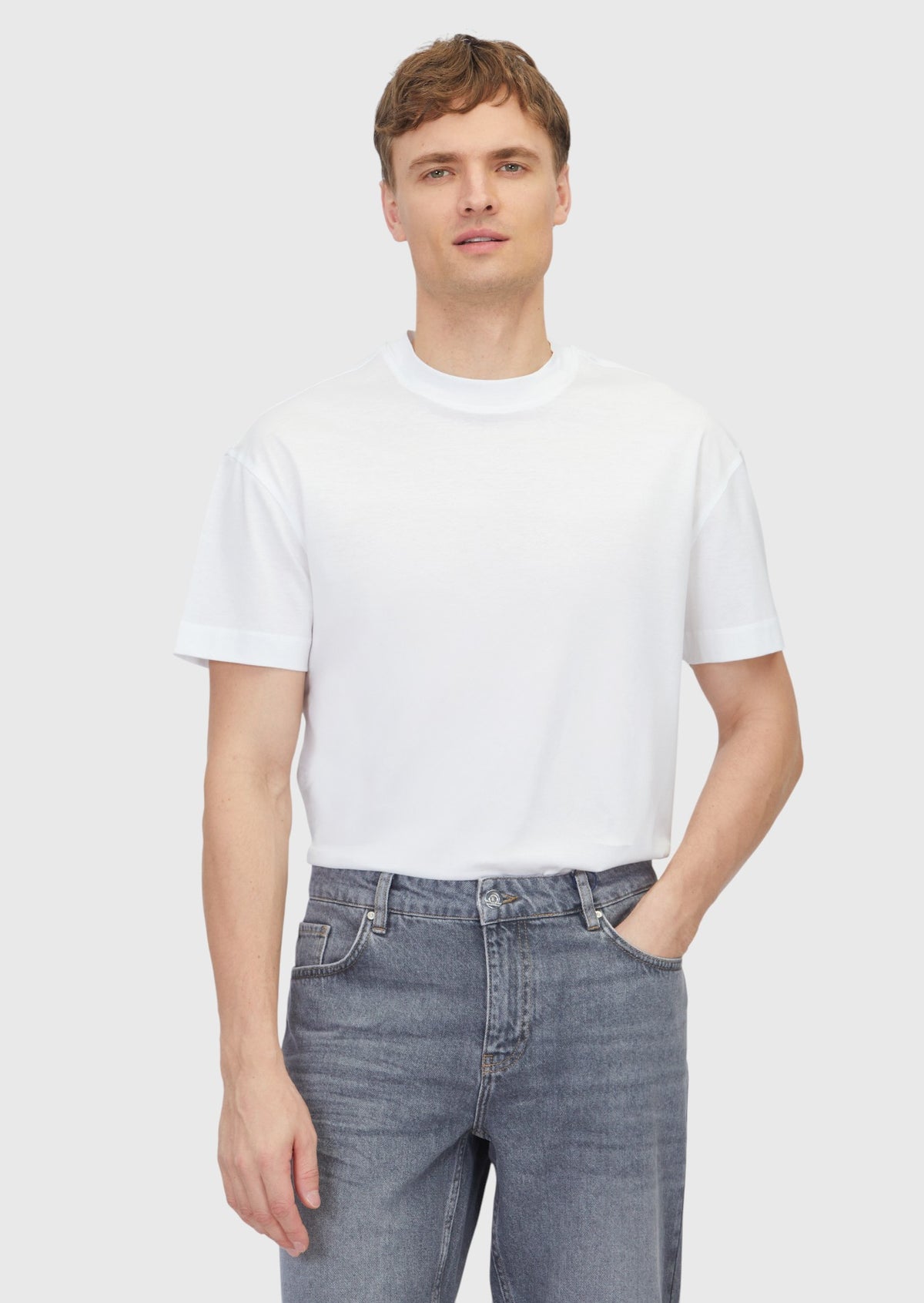 Beyaz Düz Bisiklet Yaka %100 Pamuk T-Shirt