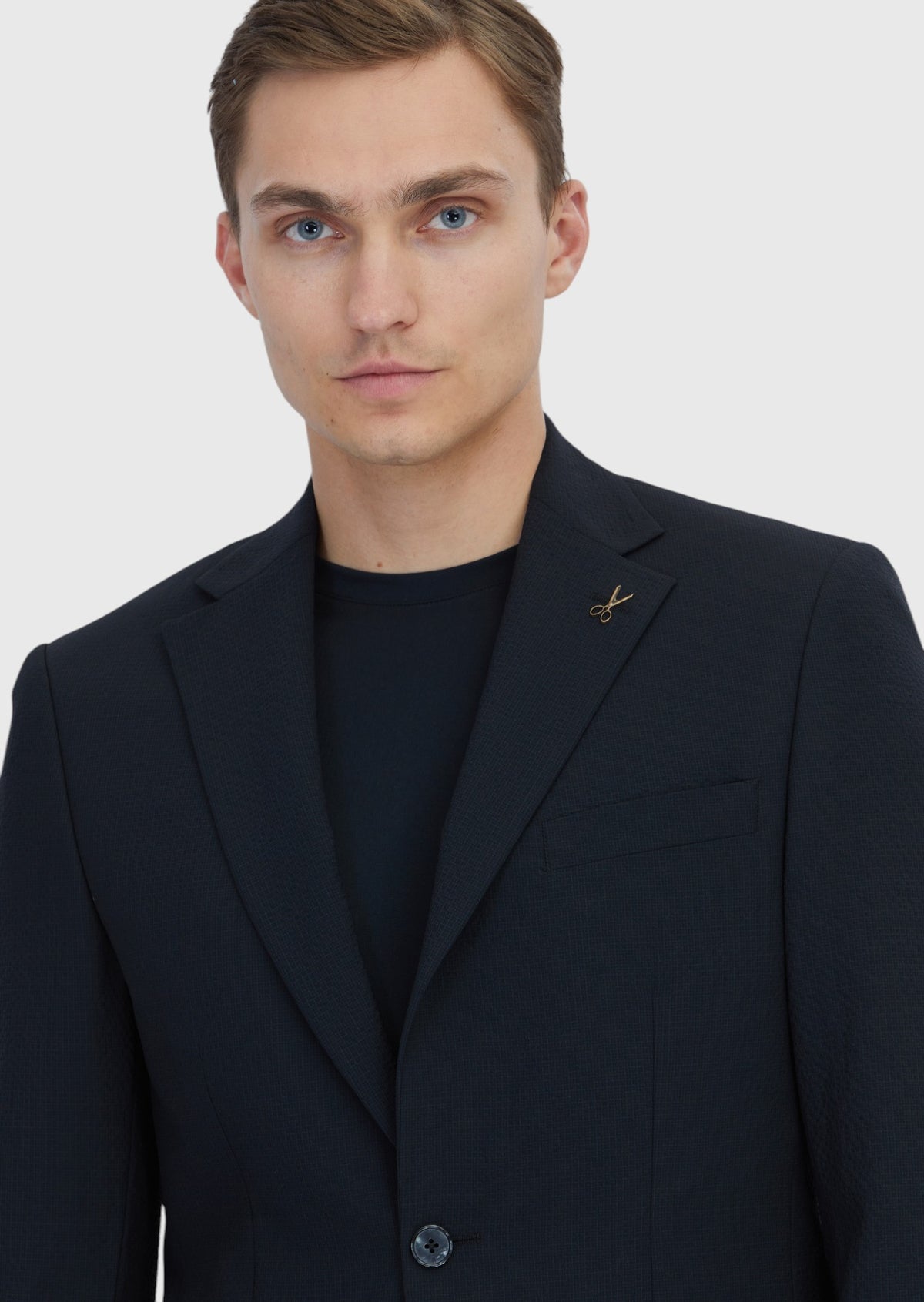 Siyah Mikro Modern Fit Yün Karışımlı Takım Elbise