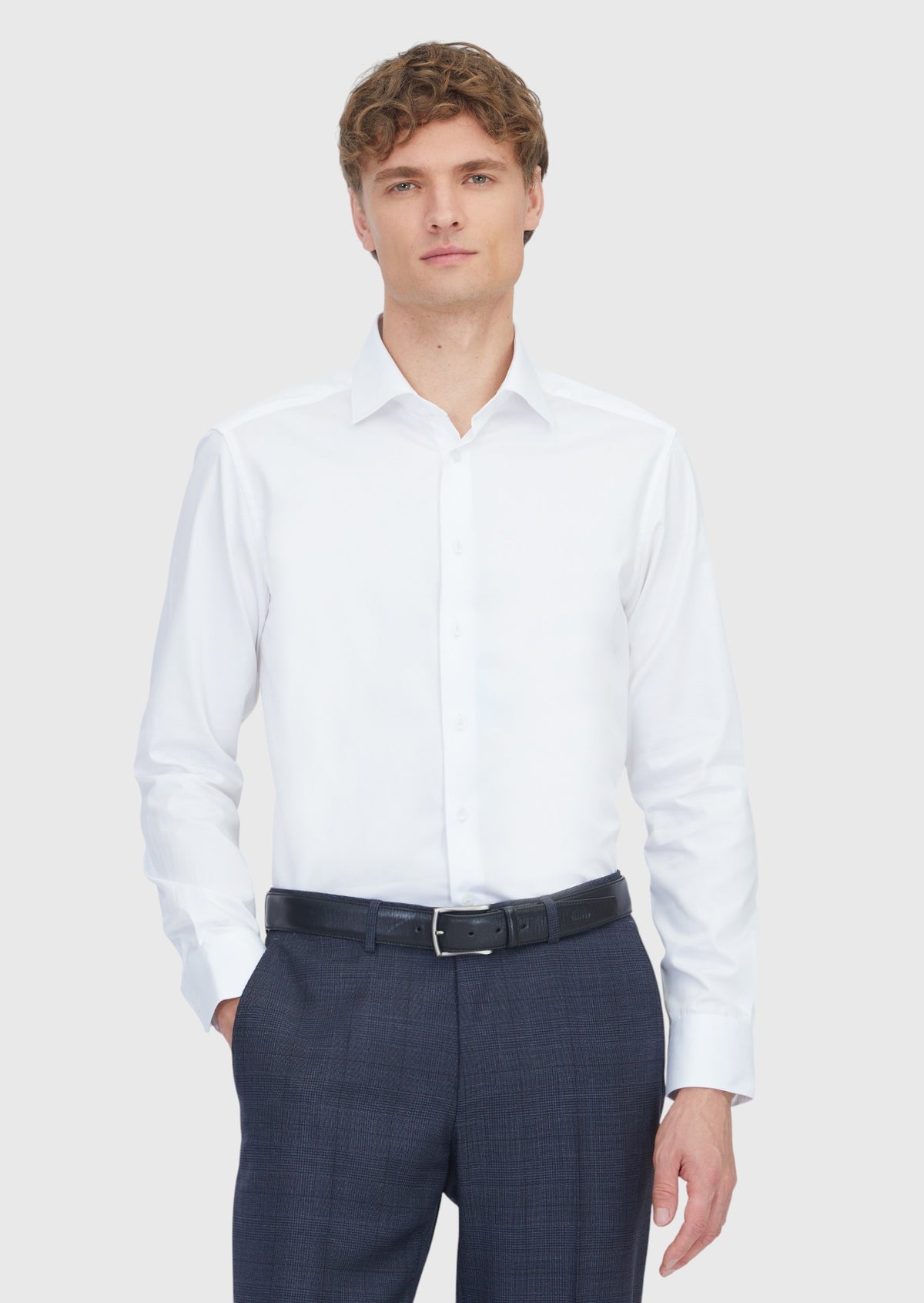 Beyaz Düz Slim Fit Uzun Dokuma Klasik %100 Pamuk Gömlek