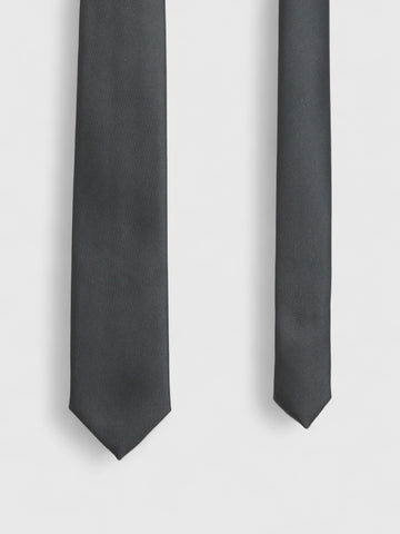 Black Tie