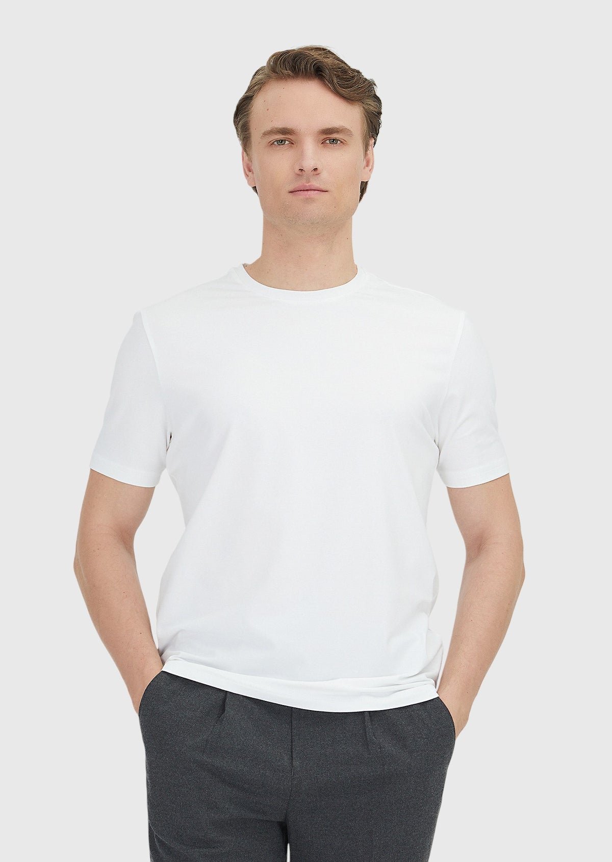 Beyaz Düz Bisiklet Yaka Pamuk Karışımlı T-Shirt