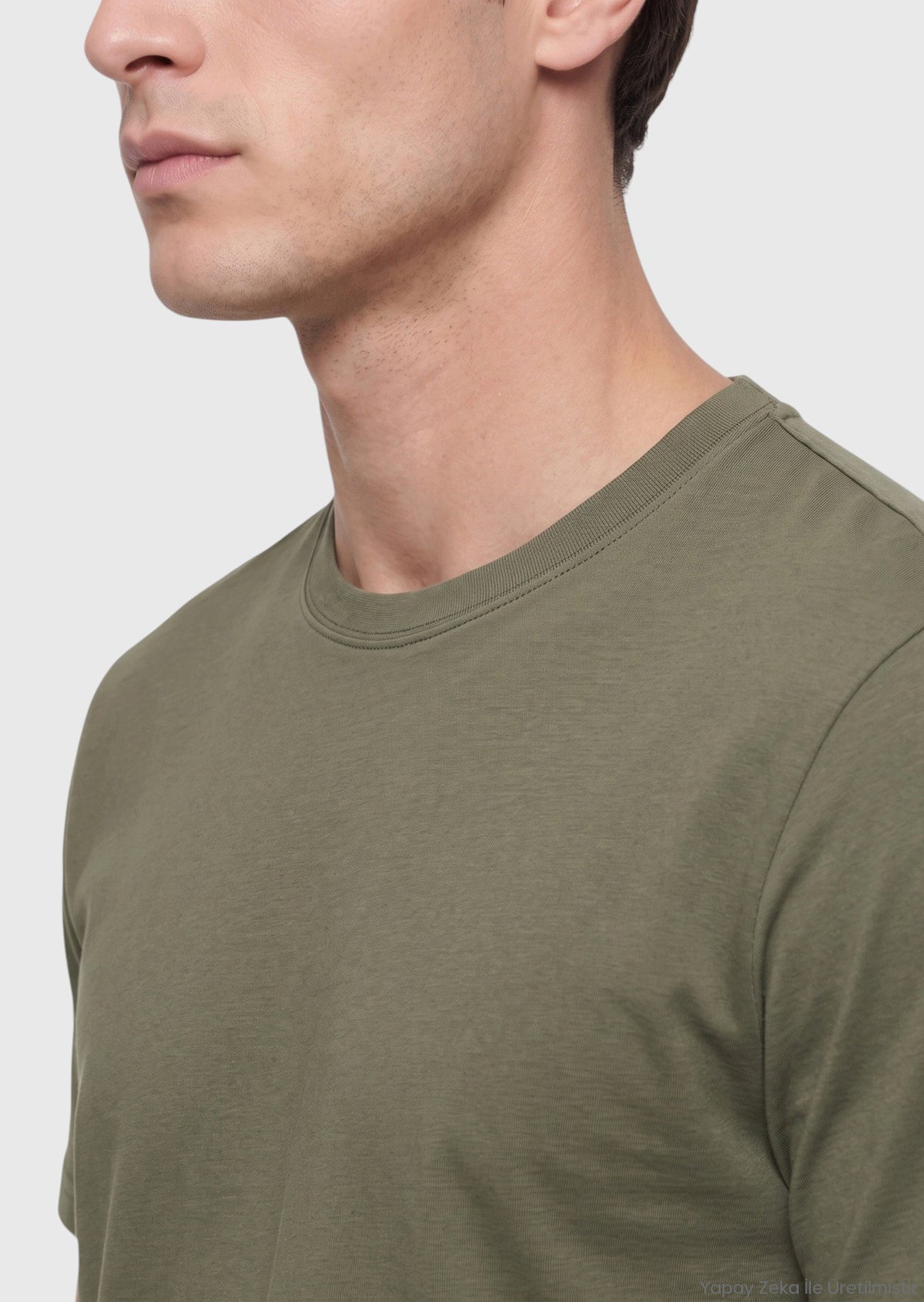 Haki Düz Bisiklet Yaka Pamuk Karışımlı T-Shirt