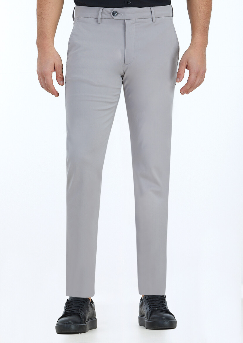Gri Düz Dokuma Regular Fit Casual Pantolon 