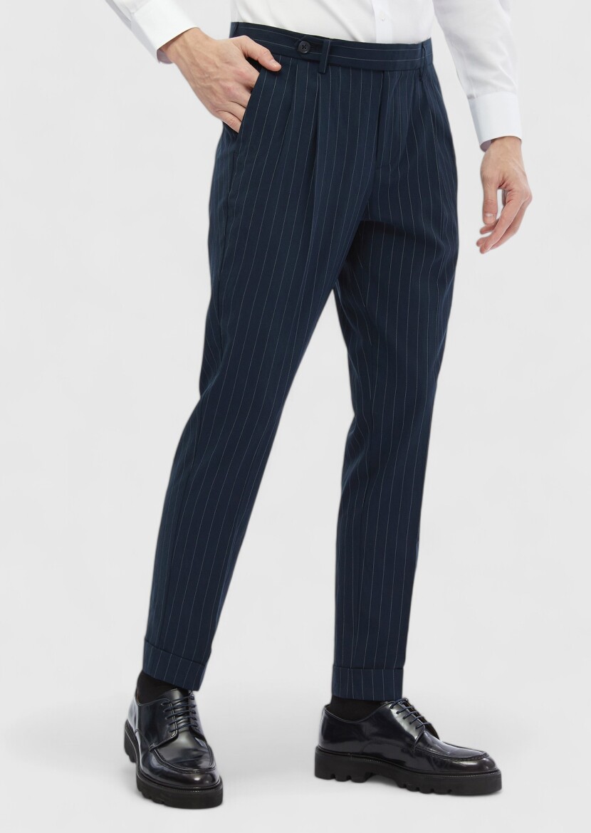 Navy Blue Weaving Carrot Fit Classical Trousers - 4