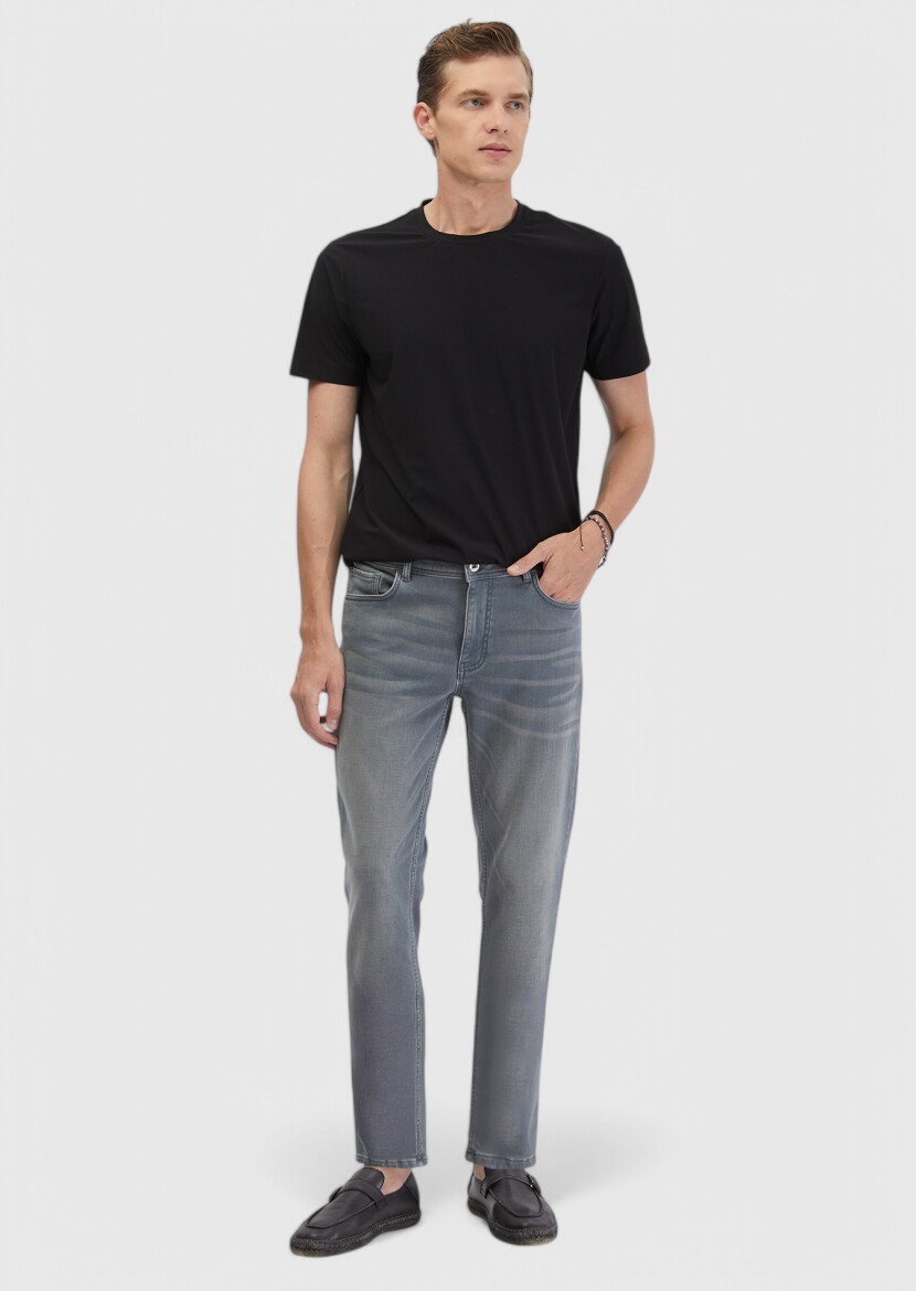 Siyah Düz Bisiklet Yaka T-Shirt 