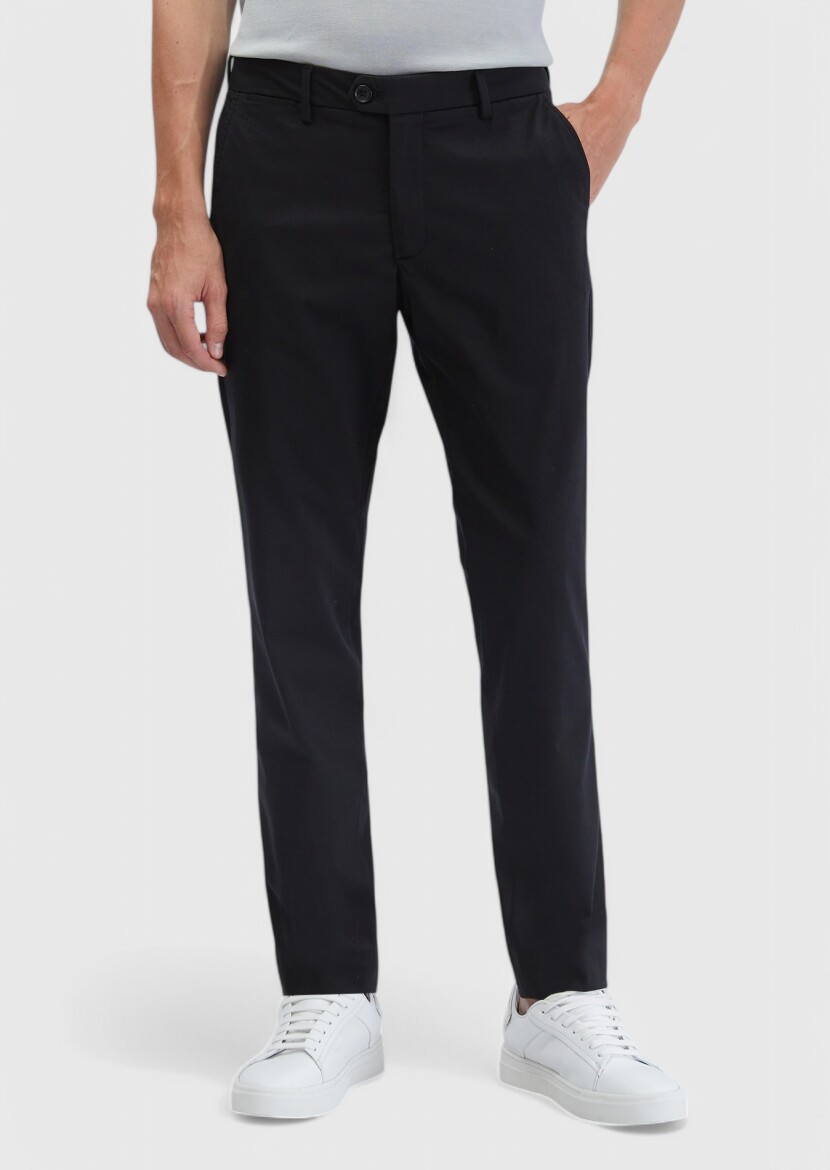 Siyah Düz Dokuma Regular Fit Casual Pantolon 