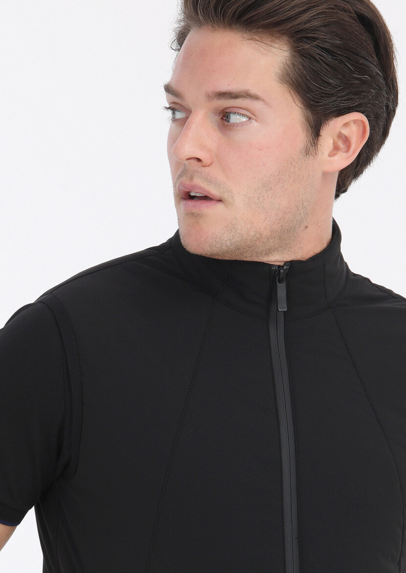 Siyah Regular Fit Dik Yaka Casual Dokuma Spor Yelek - 5