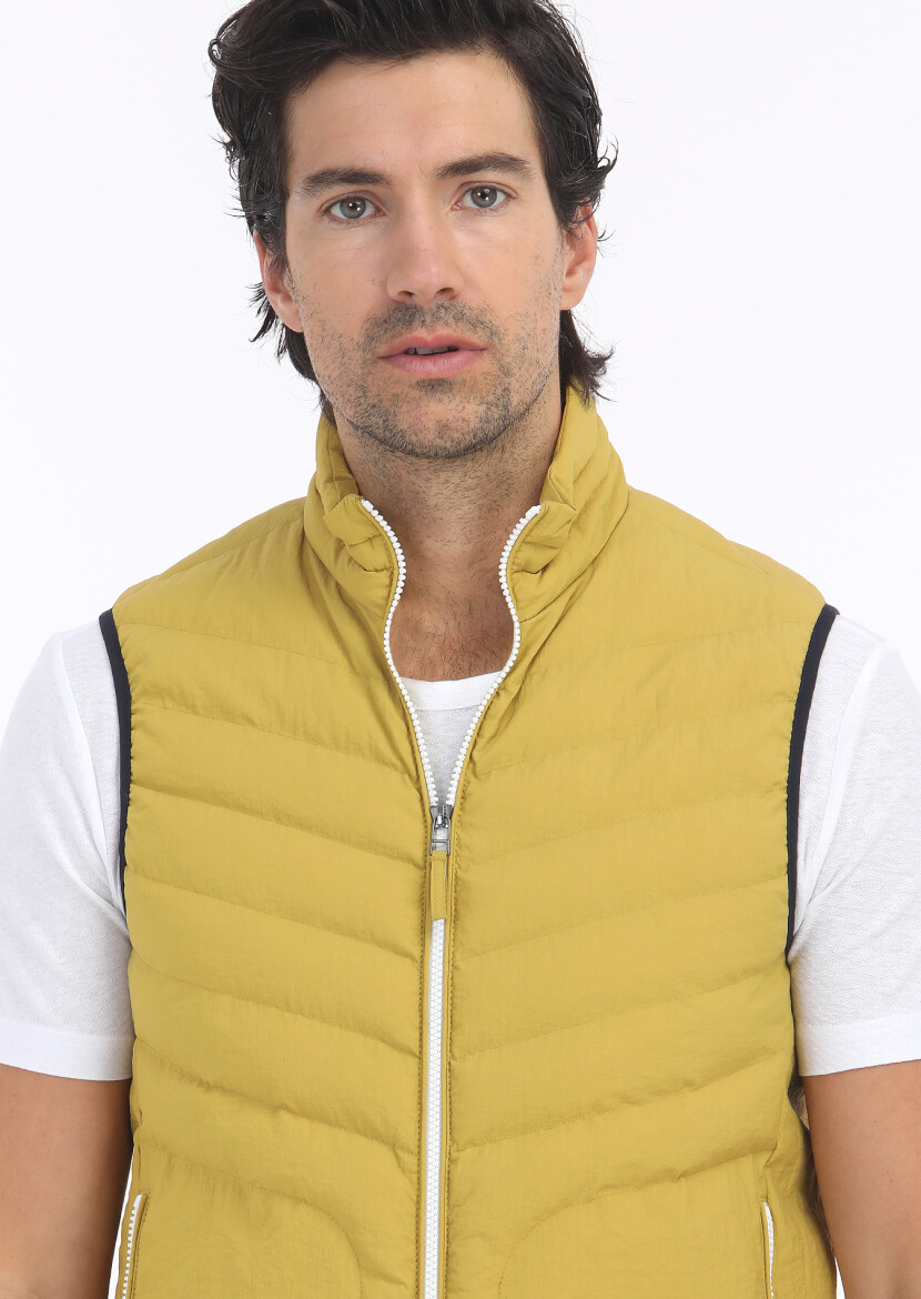 Yellow Weaving Puffer Vest - 3